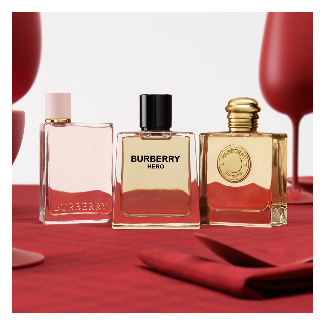 burberrygoddess002_Q By Dolce & Gabbana Eau de Parfum Spray