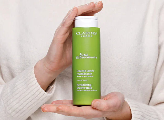 Clarins Eau Extraordinaire Revitalizing Shower Milk Review