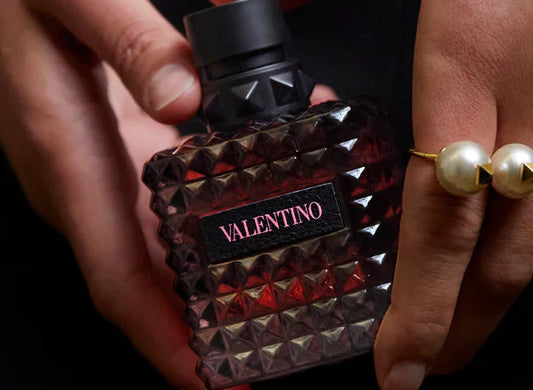 Valentino Donna Born in Roma Intense Eau de Parfum Review