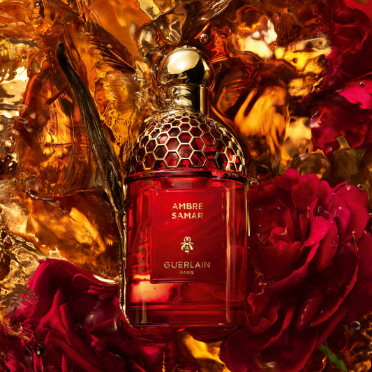 Absolus Allegoria, the absolute fragrance collection, is an enchanting and mysterious journey to the heart of the world’s wonders once night falls: fragrance trails celebrating deep and powerful nature, revealed by striking contrasts in the moonlight.
