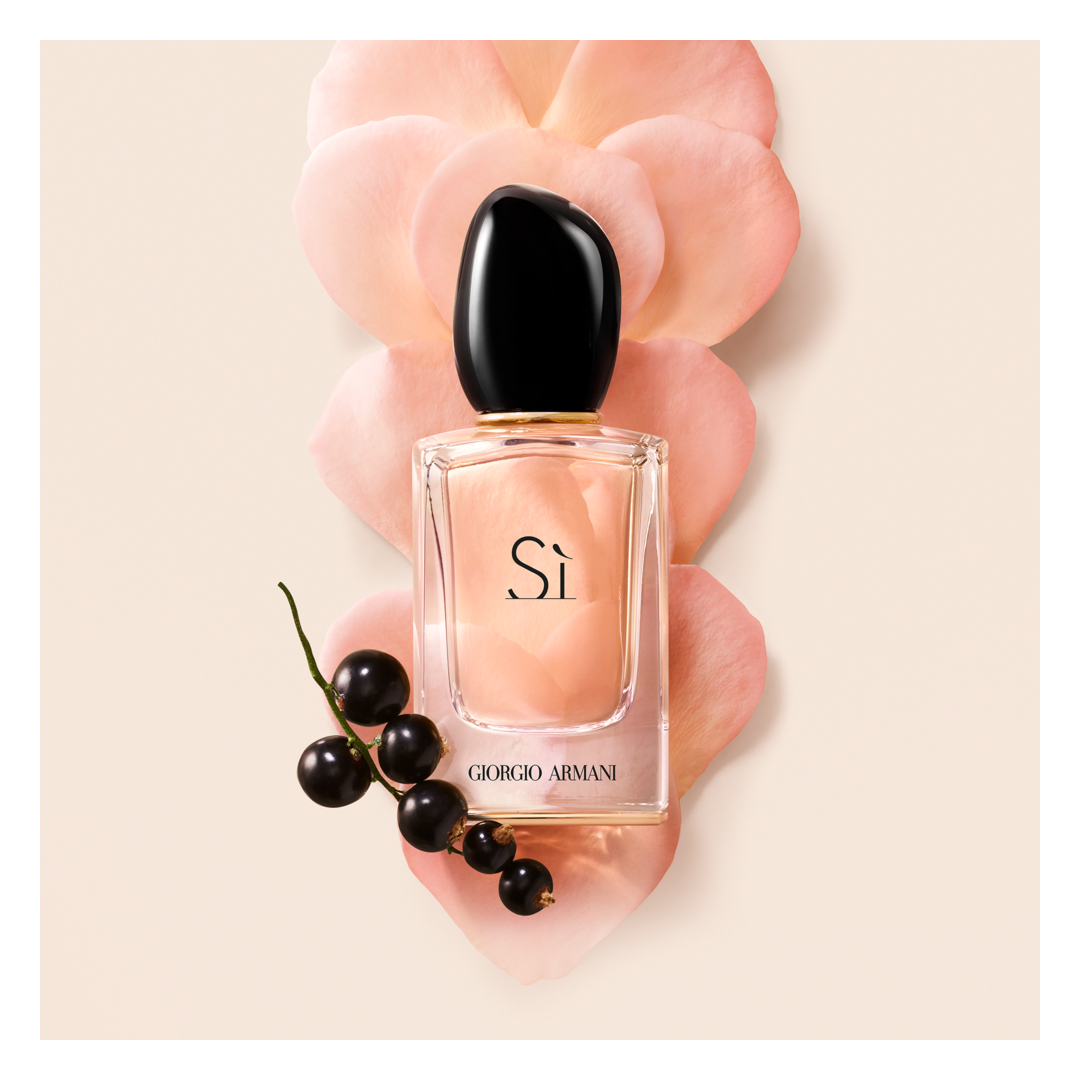 Giorgio Armani Si Eau De Parfum Spray Escentual giorgio-armani-si-eau-de-parfum-spray-escentual
