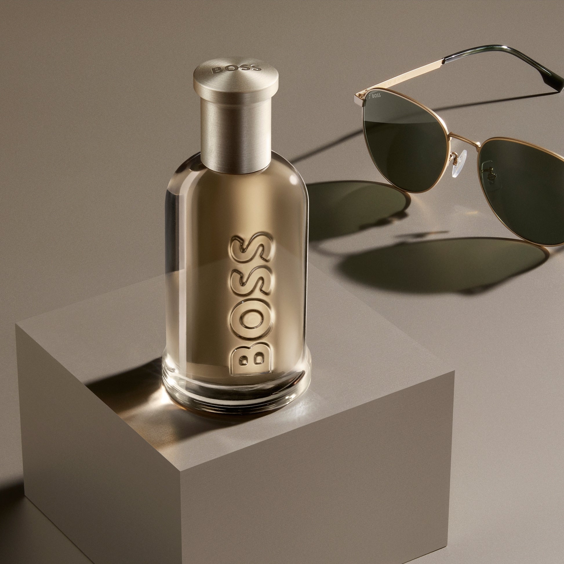 HUGO BOSS BOSS Bottled Eau de Parfum Spray – Escentual