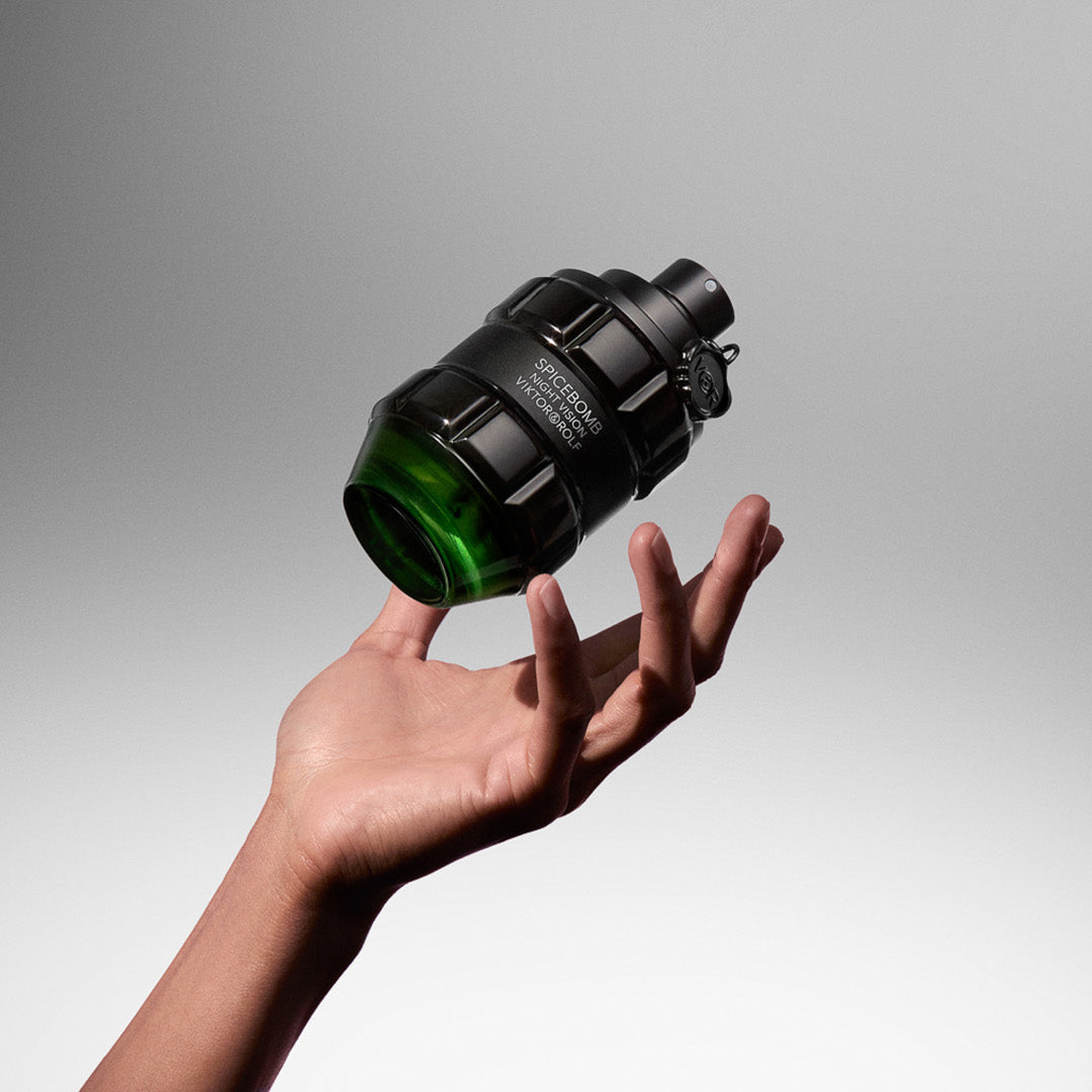 Viktor & Rolf Spicebomb Night Vision Eau de Toilette Spray