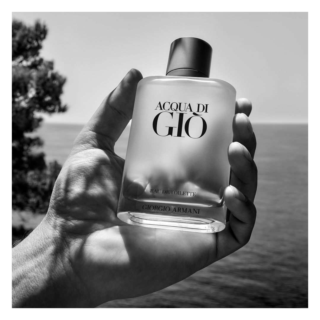 Giorgio Armani Acqua di Gio Pour Homme Eau de Toilette Spray 50ml Gift Set