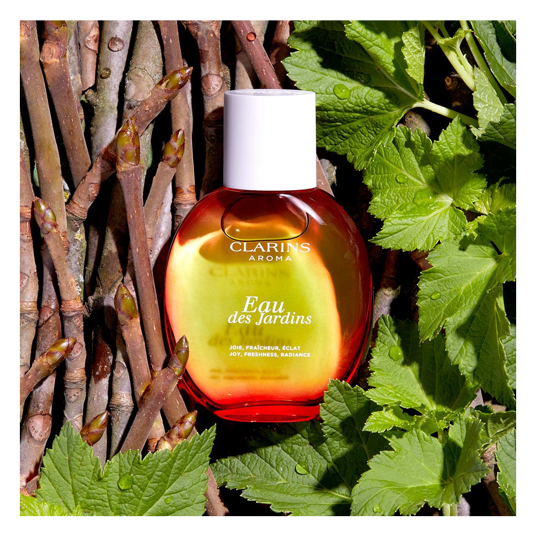 Clarins Eau des Jardins Treatment Fragrance Spray – Escentual