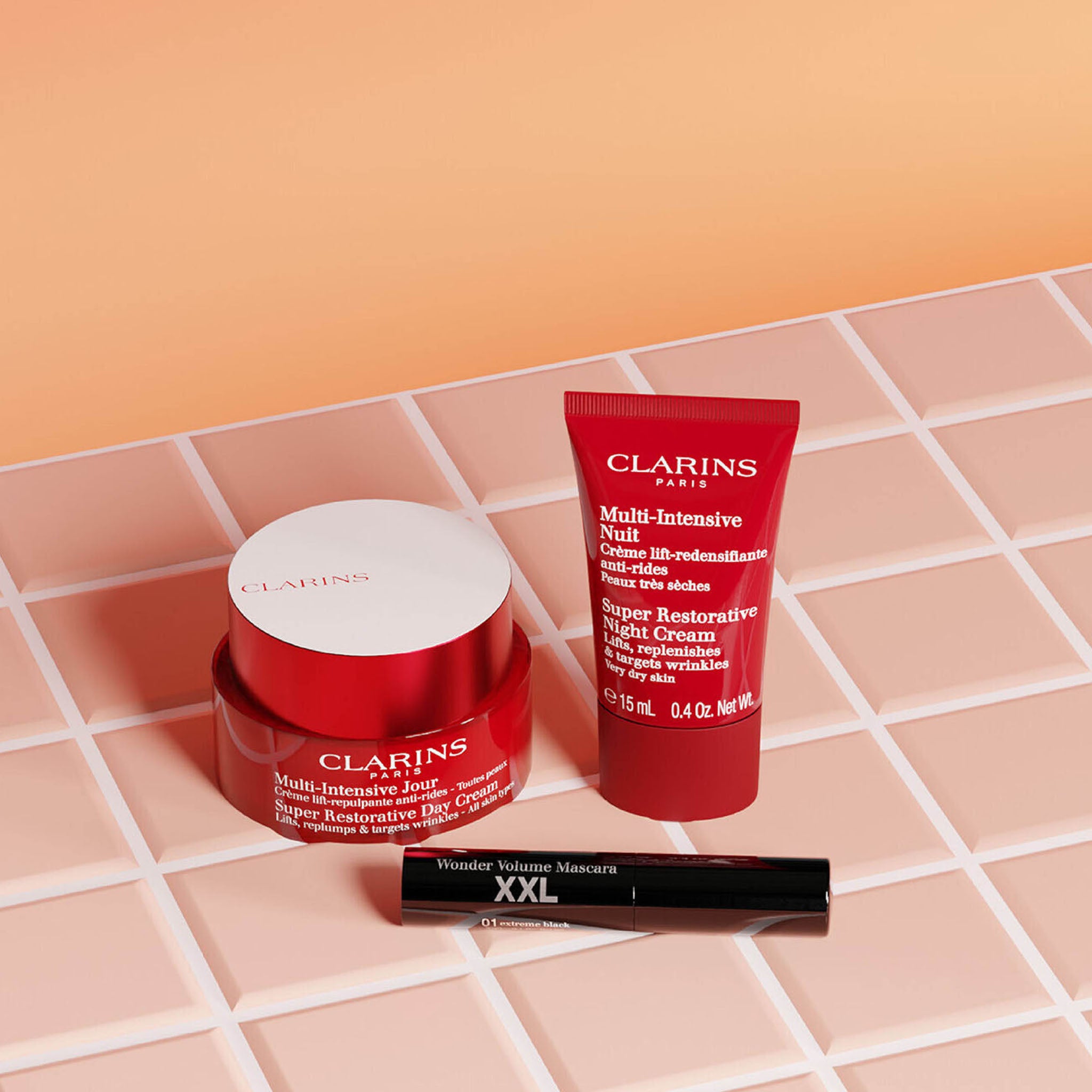 Clarins Super Restorative Collection Gift Set – Escentual