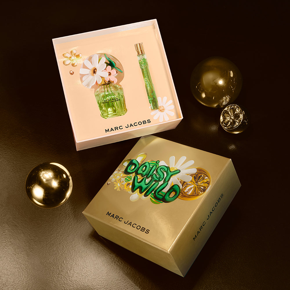 Marc Jacobs Daisy Wild Eau de Parfum Spray 50ml Gift Set – Escentual