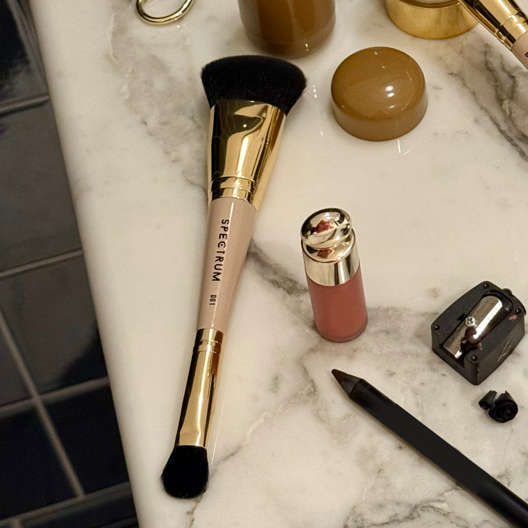 Spectrum D01 "The Base" Foundation Duo Brush