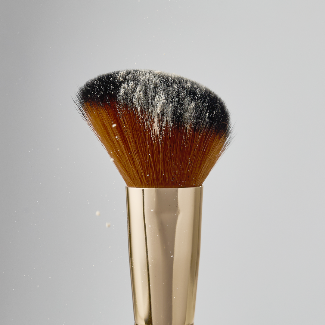 Spectrum Pantherine A68 Large Angled Powder Brush