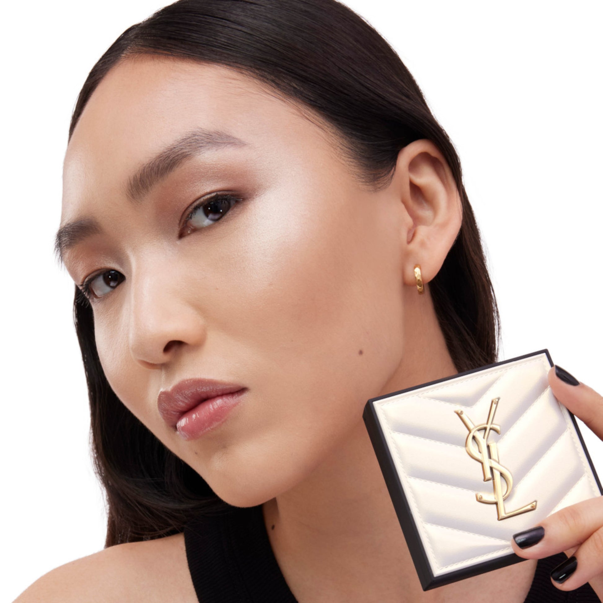 Yves Saint Laurent All Hours Hyper Luminize Highlighting Powder