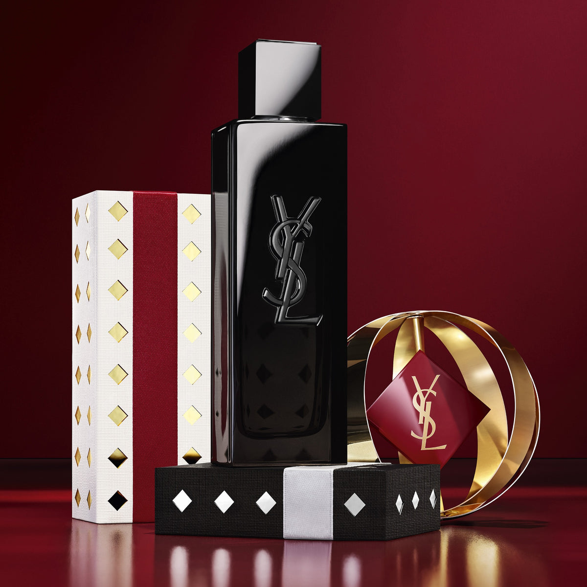 Yves Saint Laurent MYSLF Eau de Parfum Refillable Spray 100ml Gift Set
