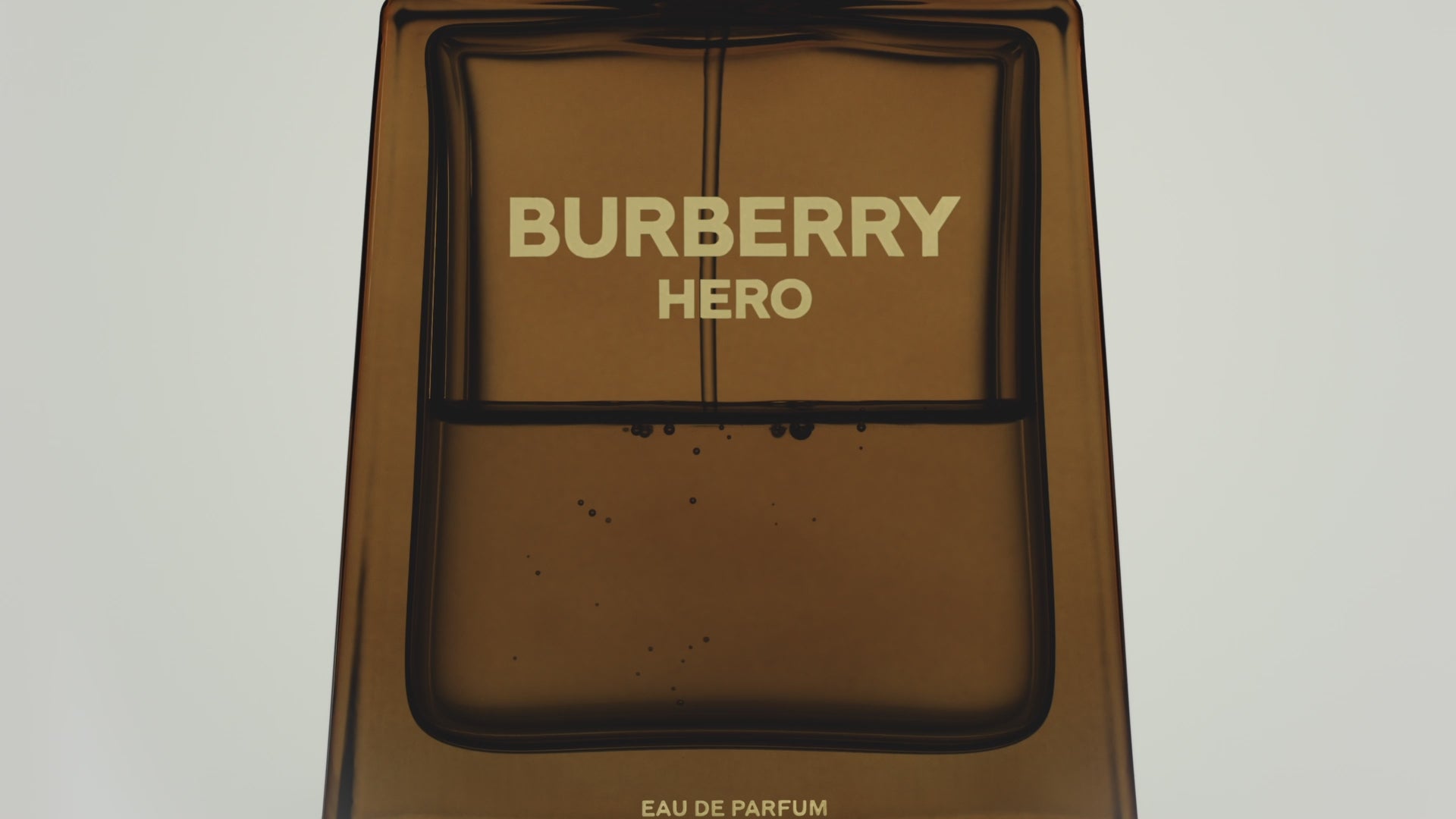 BURBERRY Hero Parfum Spray Refill