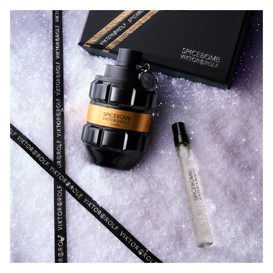 Viktor & Rolf Spicebomb Extreme Eau de Parfum Spray 90ml Gift Set